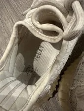 Yeezy Boost 350 V2 Primeknit Low Top Lace-Up Cushioned 4