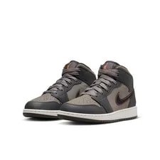 Nwob Grade School Air Jordan Retro 1 MID SE 'Night Stadium FQ8341-017 2