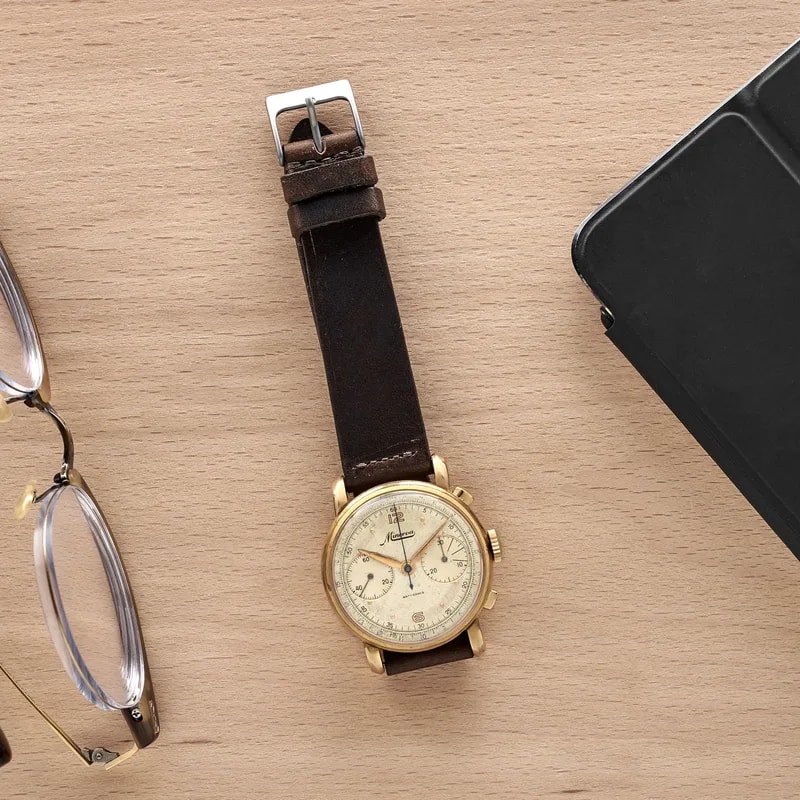 1950s Movado Chronograph in Yellow Gold 2