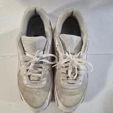 Nike Air Max 90 Running Shoes 4