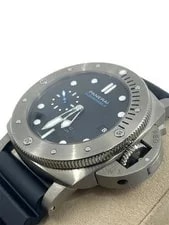 Panerai Submersible PAM02305, 47mm Titanium, Black Dial 2
