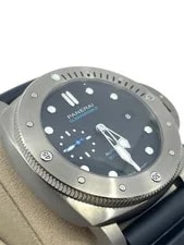 Panerai Submersible PAM02305, 47mm Titanium, Black Dial 3