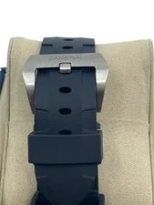 Panerai Submersible PAM02305, 47mm Titanium, Black Dial 4