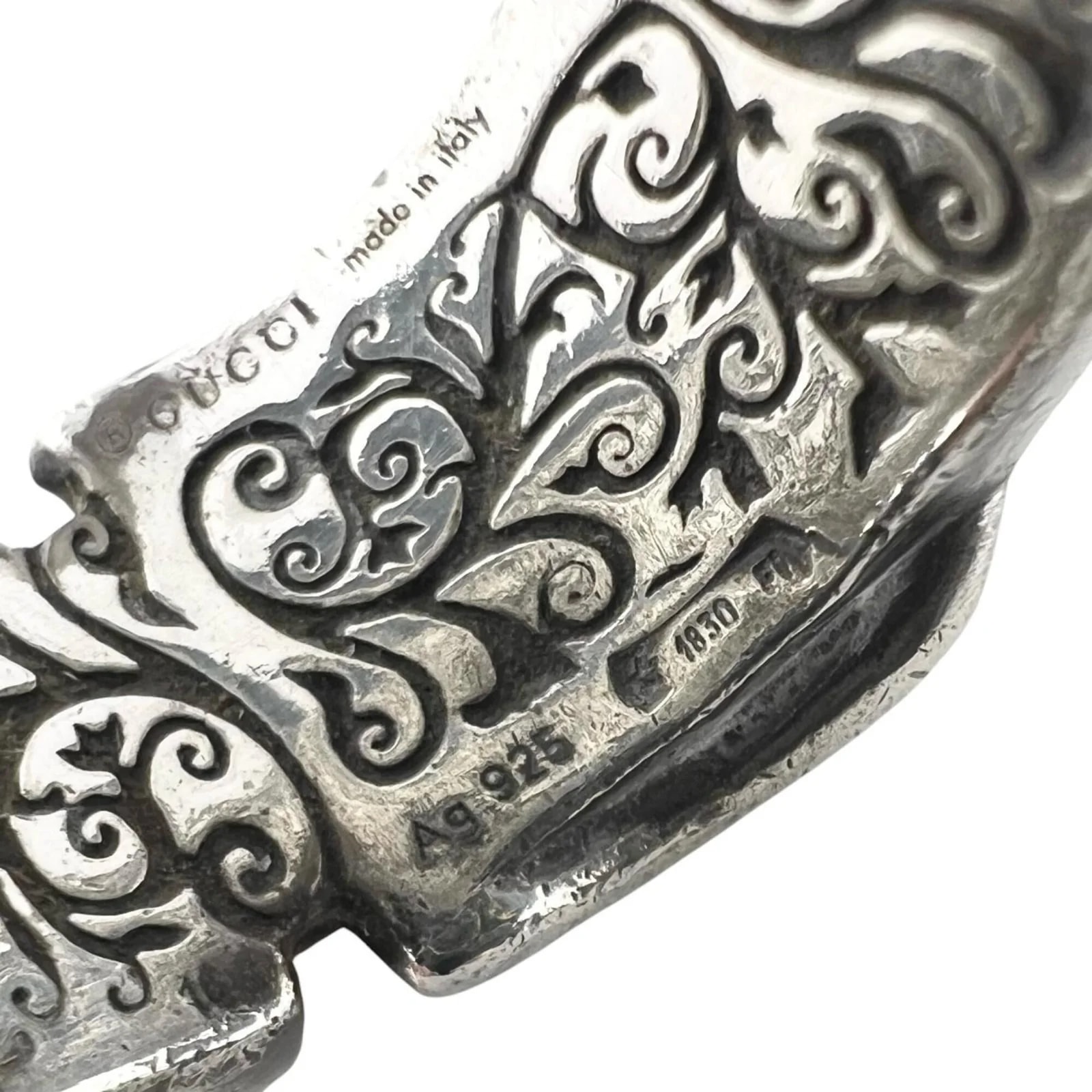 Gucci Enamel Band 4