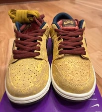 Nike SB Dunk Low Pro City of Cinema Celestial FZ1278 200 2