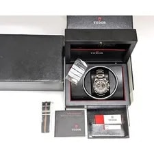 Tudor Heritage M70330N Retro Chronograph Swiss Box Papers 2018 4