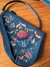 Christian Dior 2002 Floral Embroidered Mini Saddle 2