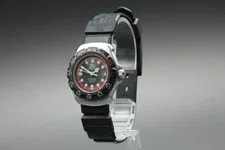 Tag Heuer Formula 1 374.508 Black Red Date Quartz 28mm Ladie's Swiss Made 3