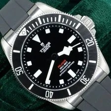 Tudor — Tudor Pelagos Black Dial Bezel Rubber Strap Titanium 39mm Complete SET 2540 — Watch — resale