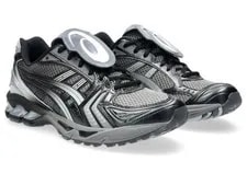 The Museum Visitor Asics Gel-Kayano 14 1203A528-021 Size 3