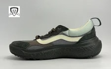 Vans Ultrarange Neo Vr3 Size 7 Light / Casual 3