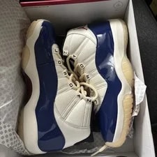 Jordan 11 Air 4