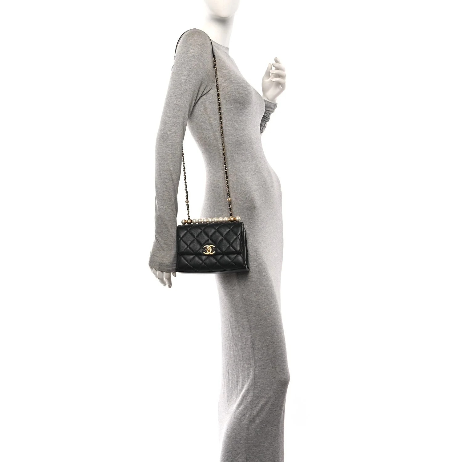 Chic Pearls Flap 2