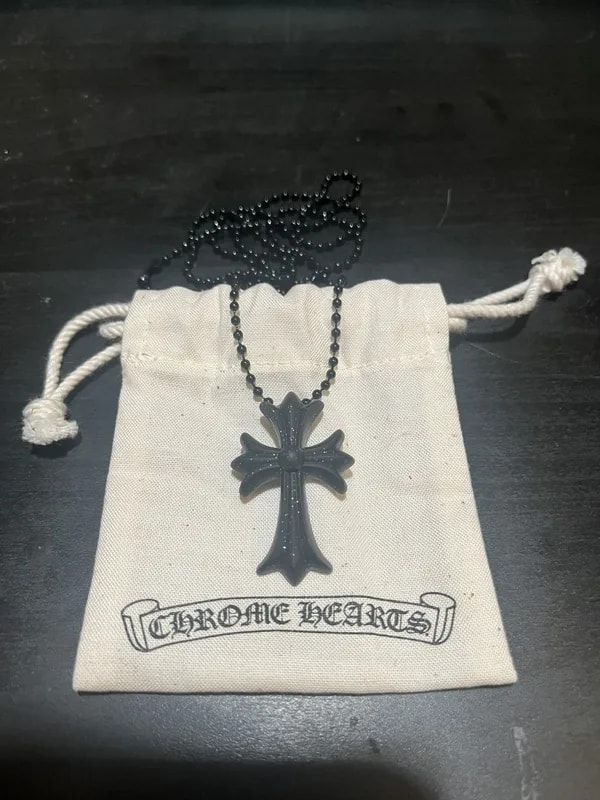 Chrome Hearts — Hearts Silicone Cross Necklace With Speckles — Handbag — resale