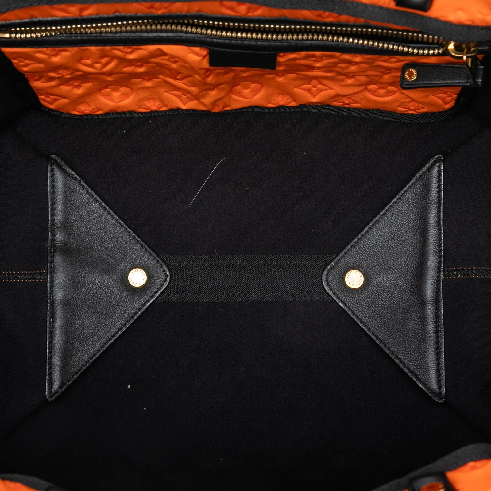 Embossed Neoprene Scuba 4