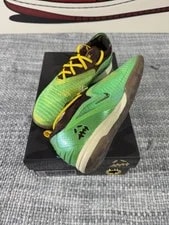 6 Low Indoor X - Size 7 US ’s 2