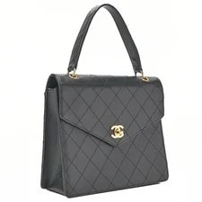 Chanel Matelasse Turn Lock V Flap 287490 3