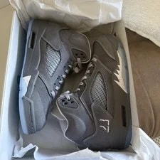 Wolf — Retro Jodan 5 ‘ ’ Size 8.5 ’s . , Ships Fast — Sneaker — resale