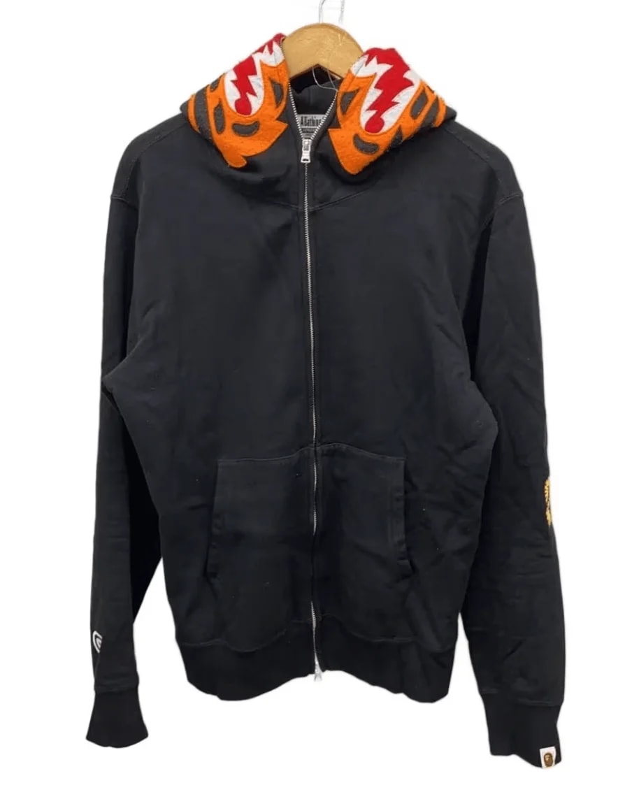 BAPE — Bape Tiger Full Zip Hoodie L — streetwear — resale