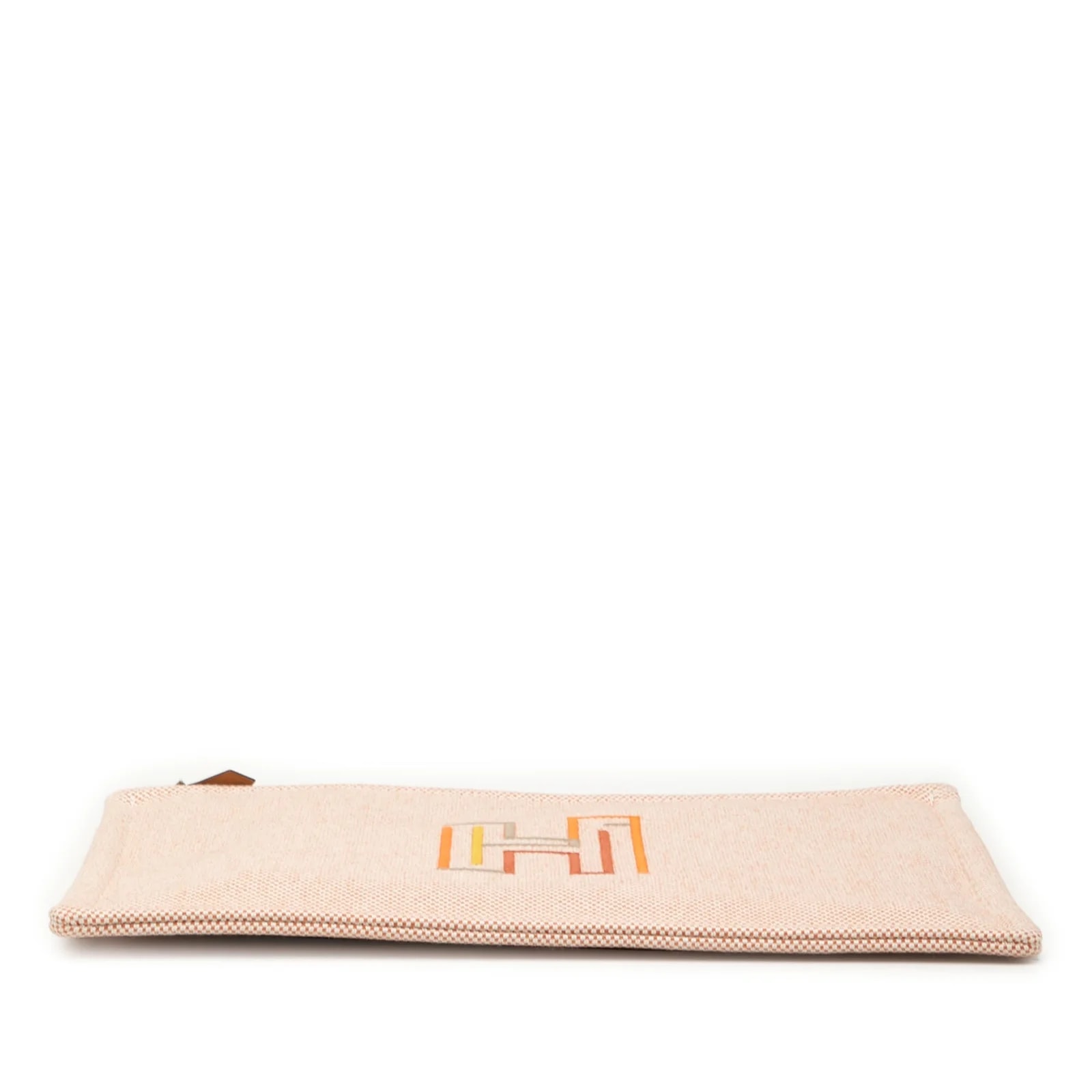 Large H Labyrinthe Case 3