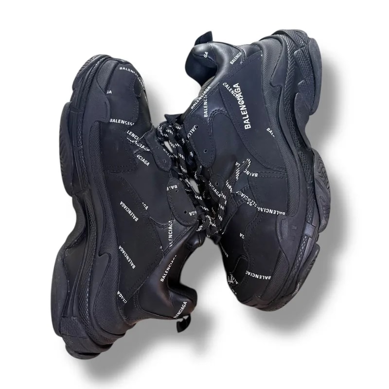 Balenciaga — Balenciaga Triple S Allover Logo — Sneaker — resale