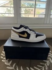 Air Jordan — Size 10 - Air Jordan 1 Low Swoosh — Sneaker — resale