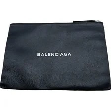 Balenciaga — Balenciaga Clip M — Handbag — deal