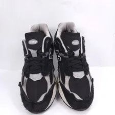 New Balance 2002R Athletic Lace Up Shoe Size 8.5 M2002RDJ 2
