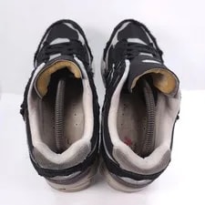 New Balance 2002R Athletic Lace Up Shoe Size 8.5 M2002RDJ 4