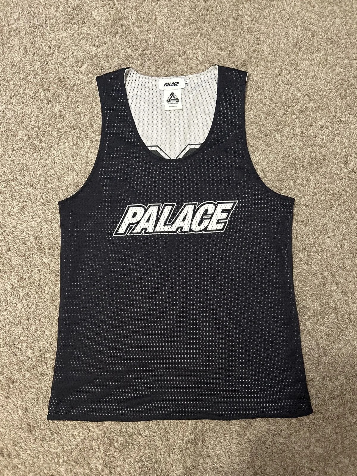 Palace — Palace Reverso — streetwear — resale