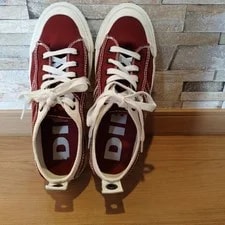 Diesel — Diesel Men 8.5US Red Canvas Low-Cut Sneakers Used Twice Luxury Casual Stylish — Sneaker — resale