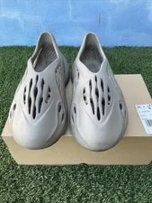 Adidas Yeezy Foam Runner RNR ’S Size 11 - With Box 2