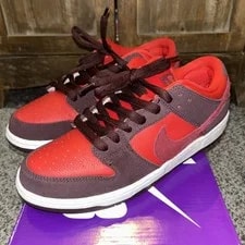 Nike SB — Nike SB Dunk Low Pro, Fruity Pack , Size 8 Vnds — Sneaker — resale