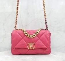 Chanel — Chanel Flap Medium 19 Series AS1160 150746980 — Handbag — resale