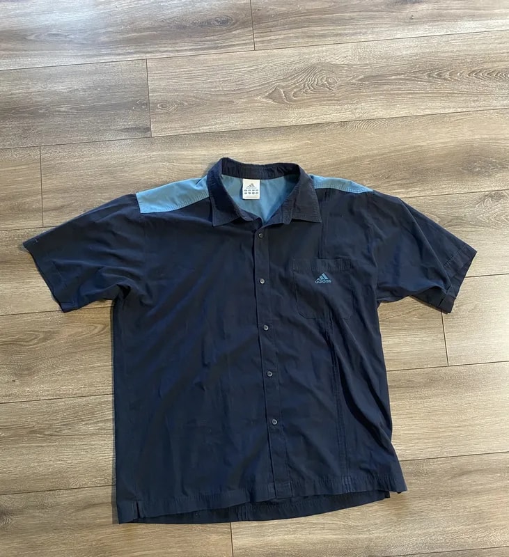 Adidas — Shirt Adidas 2YK — streetwear — resale
