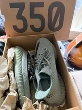 Yeezy Shoes Size 8 New 2