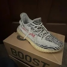 Adidas Yeezy Boost 350 V2 CP9654 Kanye West / Low Top 3