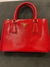 Prada — Prada Galleria 2 Way 895401 — Handbag — resale