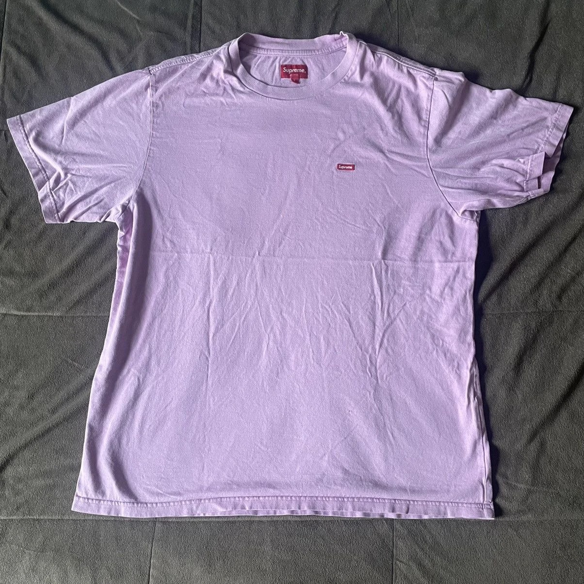 Supreme — Supreme Small Box Logo T-Shirt — streetwear — resale