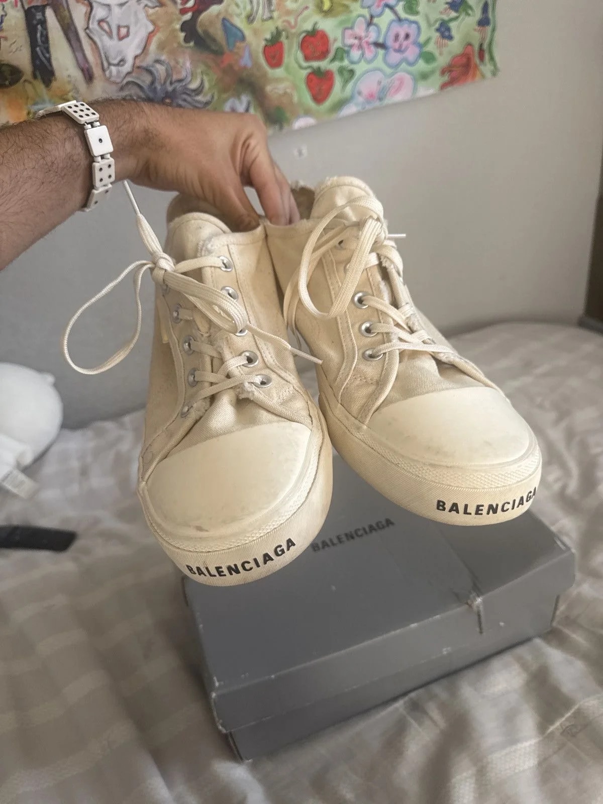 Balenciaga — Balenciaga Paris Lows — Sneaker — resale