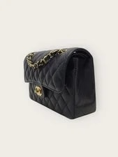 Chanel Classic Flap Small 140764818 3
