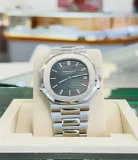 Patek Philippe Nautilus 3700/1A 39mm Nautilus “Jumbo” Blue Dial Steel 2