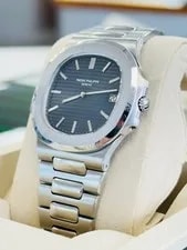 Patek Philippe Nautilus 3700/1A 39mm Nautilus “Jumbo” Blue Dial Steel 3