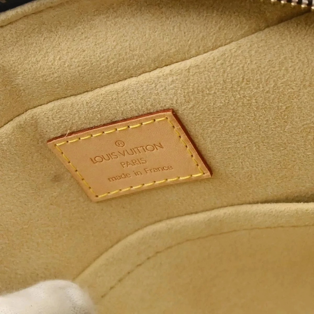 Louis Vuitton Manhattan 4