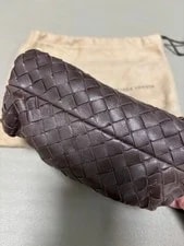 Bottega Veneta Dark Pouch Understated and Timeless Elegance Italy 3