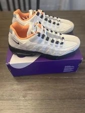 Size 11.5 - Nike SB Air Max 95 World Cup Pack “Club 58” 3