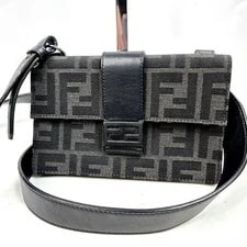 Fendi — Fendi Mamma Baguette Crossbody Pattern — Handbag — resale