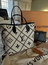 Louis Vuitton — Louis Vuitton Neverfull Broderies Giant With — Handbag — resale