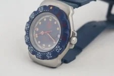 TAG Heuer Formula 1 Professional 200m Quartz 4