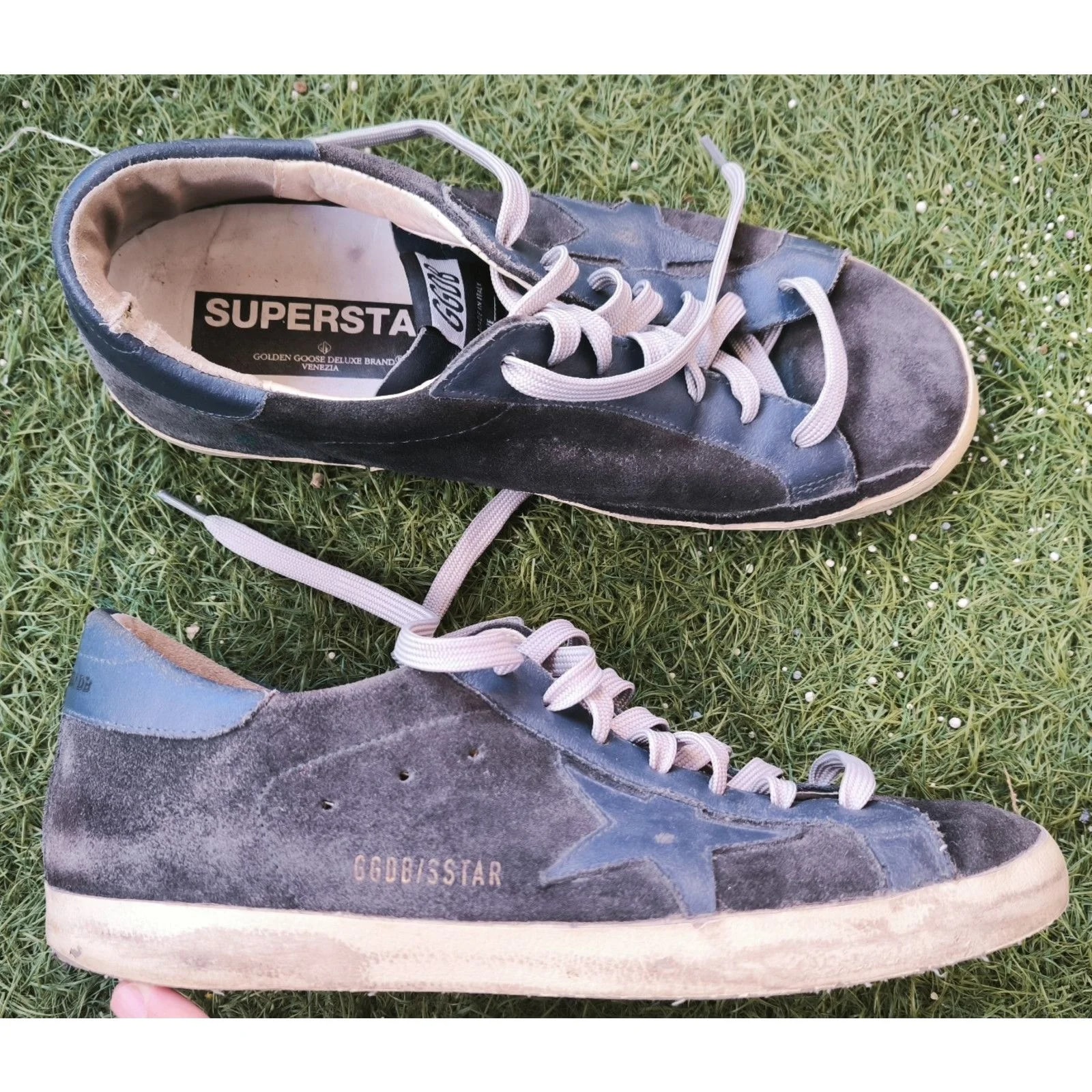 Golden Goose — Golden Goose Superstar Size EU 41 US 8 — Sneaker — resale